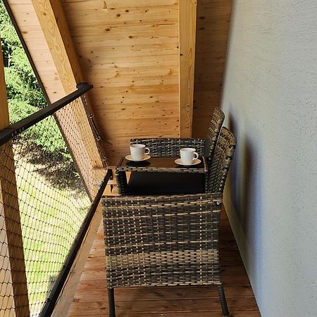 Krasny Apartman Refrino V Prirode Železná Ruda المظهر الخارجي الصورة
